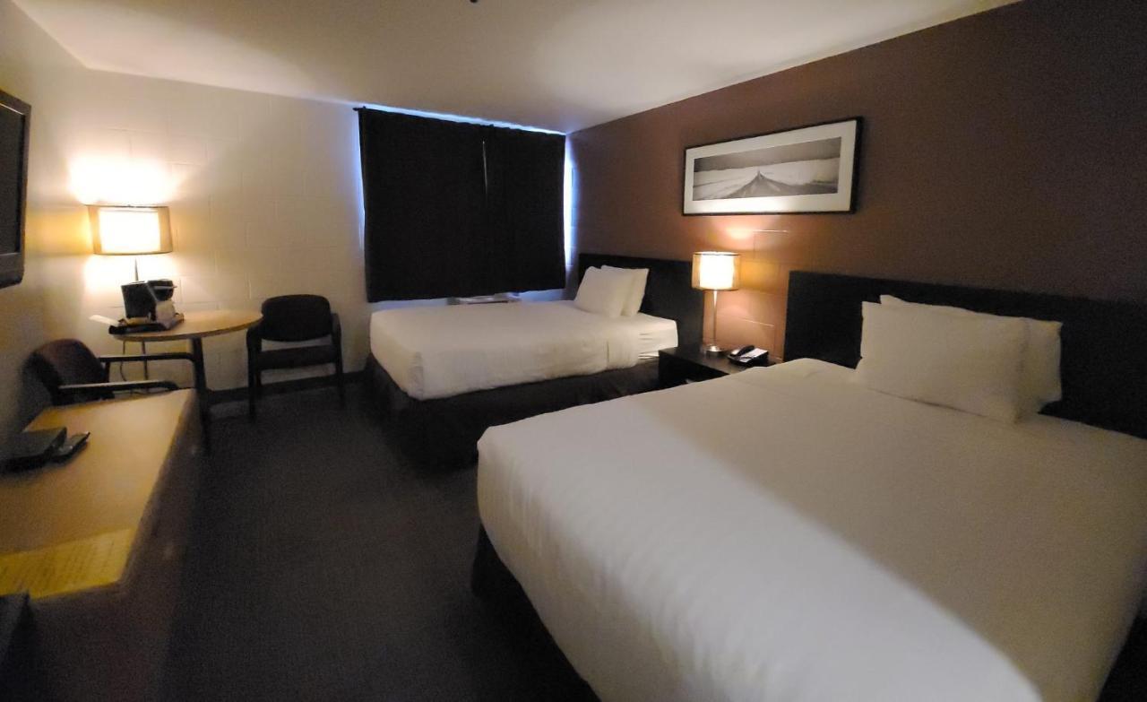 Roadking Inns Motel Calgary Zewnętrze zdjęcie