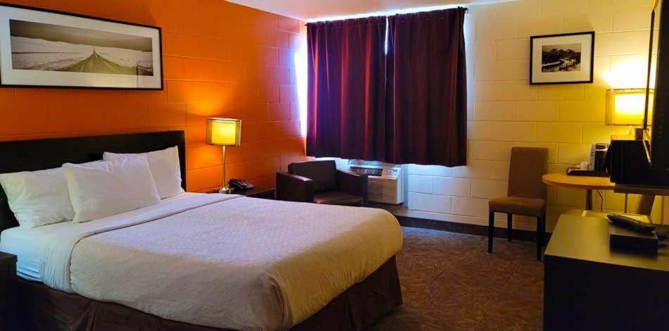 Roadking Inns Motel Calgary Zewnętrze zdjęcie